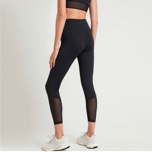 Bandier Le Ore Andria legging in black